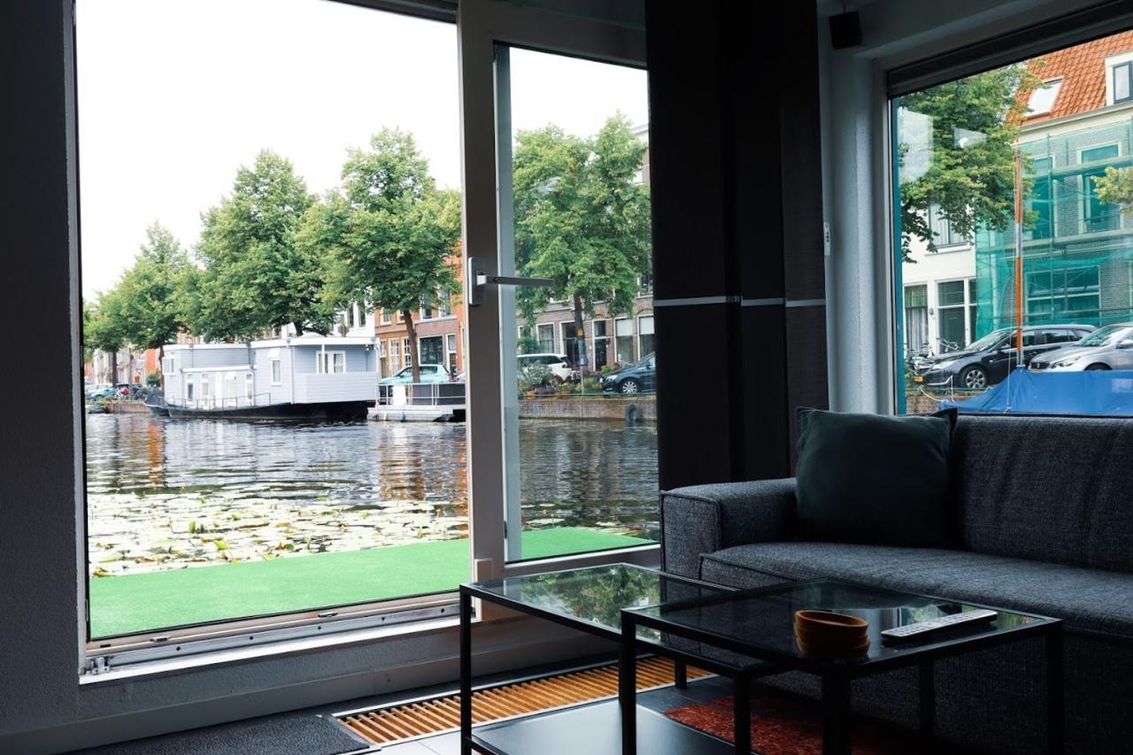 Beautiful Houseboat In The Centre Of Leiden Leyde Extérieur photo